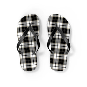  Groove Collection Black and White Plaid Flip Flops ShoesSBlacksole